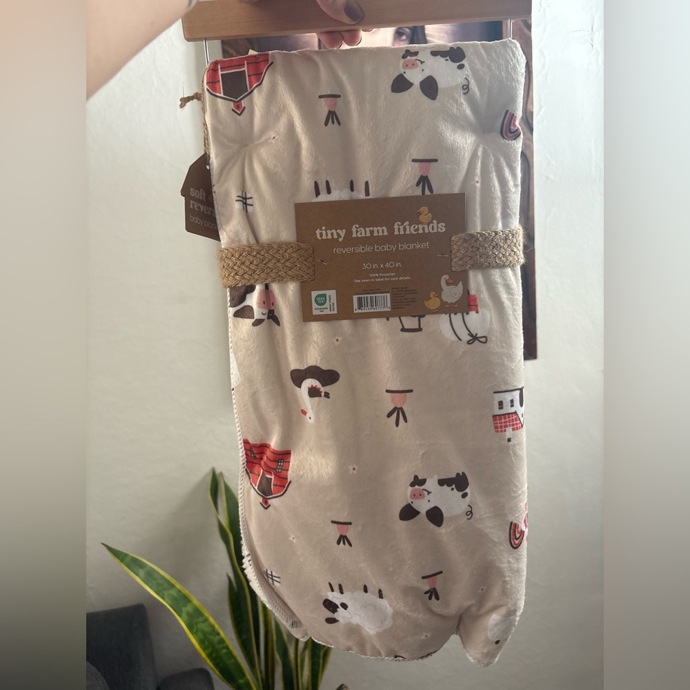 ✨🐄 Tiny Farm Friends Reversible Baby Blanket 🐖✨
